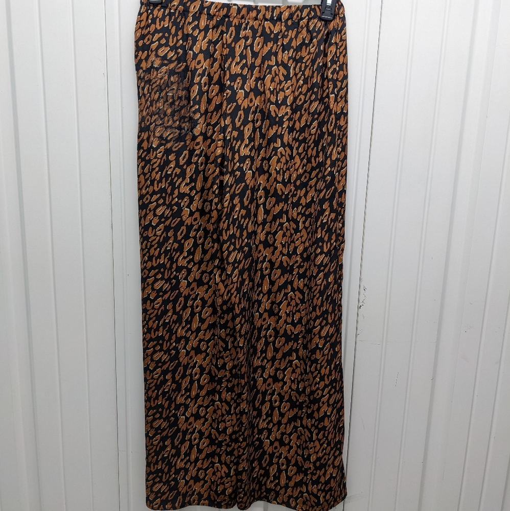 Forever 21 Leopard Print Harem Pants Medium